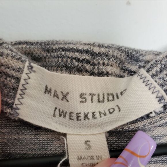 Max Studio Women's Size Small Scoop Neck Gray Black and Tan Sweater - Picture 3 of 12